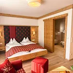Zum Stern Hotel 4*