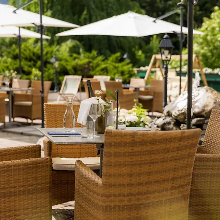 Отель Zum Stern Inkl Gasteiner Bergbahnen Im Sommer 4*