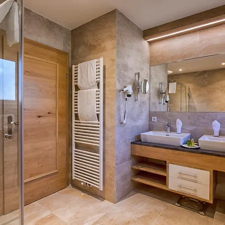 Otel Zum Stern 4*