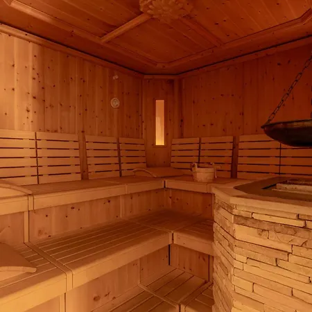 Zum Stern Inkl Gasteiner Bergbahnen Im Sommer Отель 4*